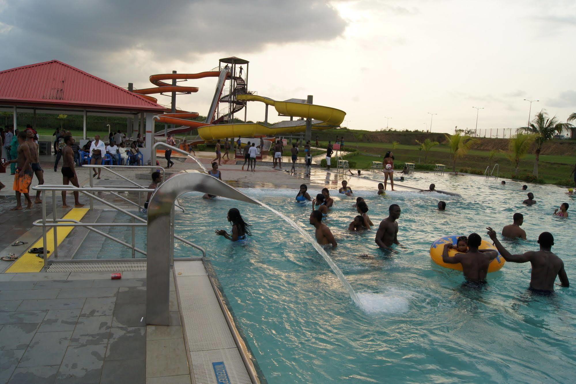 Tinapa Lakeside Hotel Calabar Luaran gambar